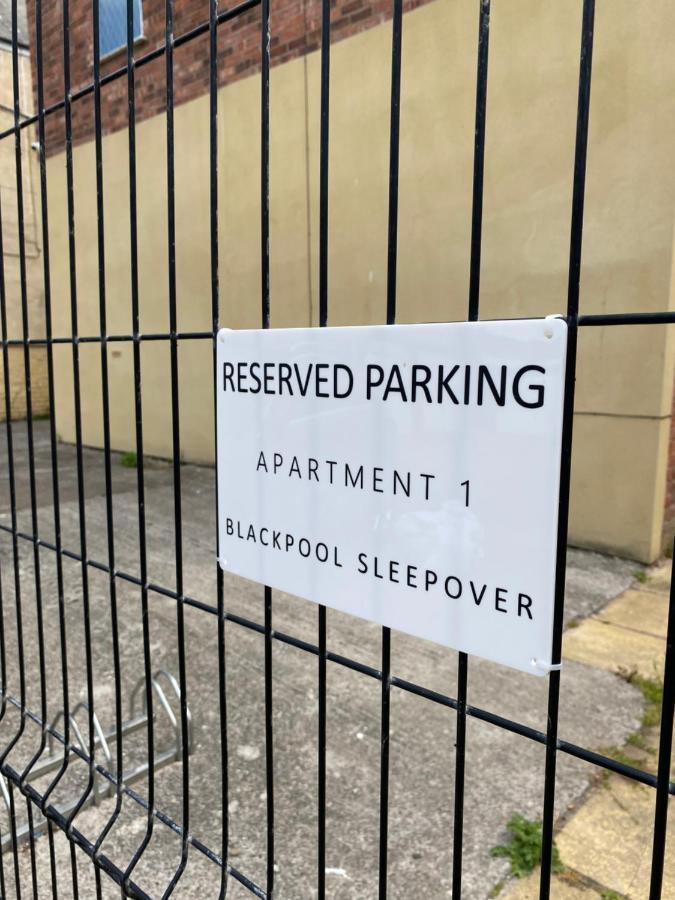 Blackpool Sleepover Apartment 1 Free Parking Sleeps 6 Exteriér fotografie